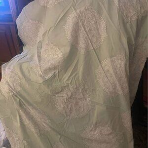 · Ballard Designs Sage Green LOLA Medallion F/Q Cotton Duvet Cover